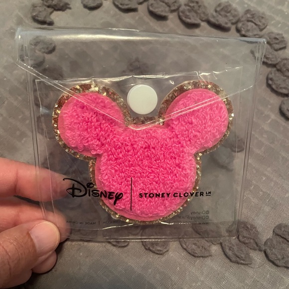 Stoney Clover Lane Bubblegum Disney Mickey Mouse Glitter Patch-NWT - Picture 3 of 4